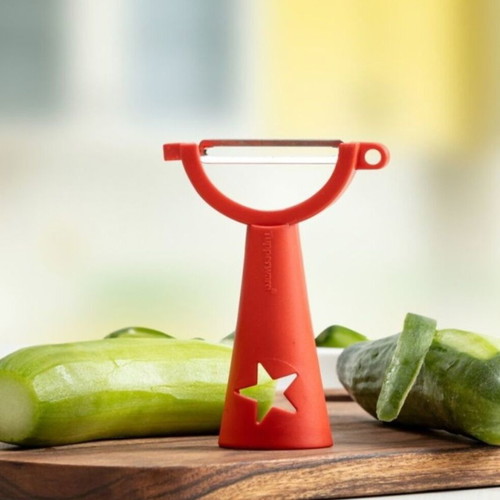Tupperware Horizontal Peeler new, ergonomic kitchen tool