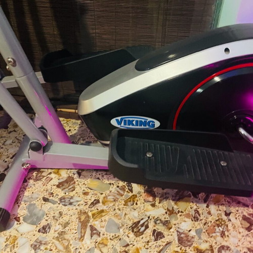 Viking elliptical trainer like new