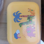 Tupperware Twin medium-sized container with children's design