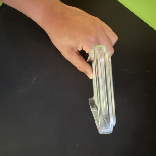 Apple Clear Case with MagSafe for iPhone 17 Pro Max used