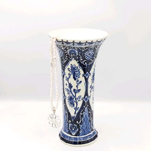 Vintage Delfts Boch vase used, blue perfection