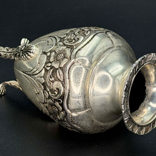 Silver decorative vintage vase used with embossed designs, 19 cm