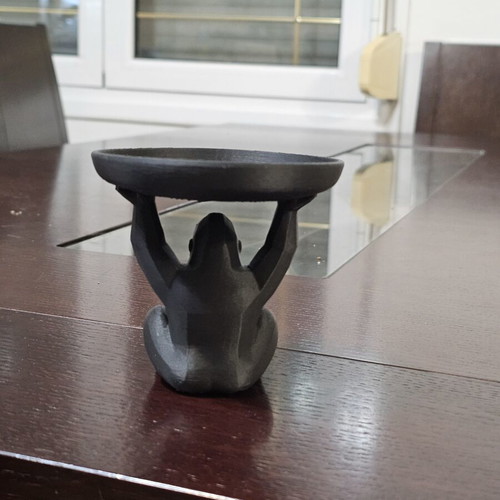 Figurine 15 cm black matte like new