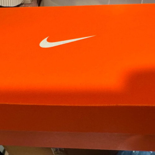Nike kids football shoes new, size 38.5, yellow and black