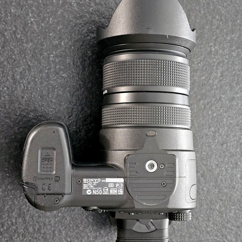 Sony Cyber-shot DSC-R1 camera with Carl Zeiss T* lens
