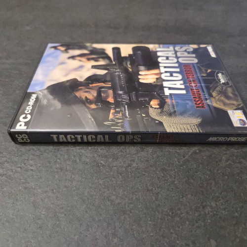 Tactical Ops Assault on Terror PC game used with English manual