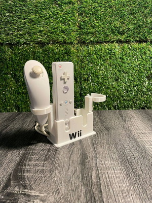 Βάση στήριξης χειριστηρίων Wii
