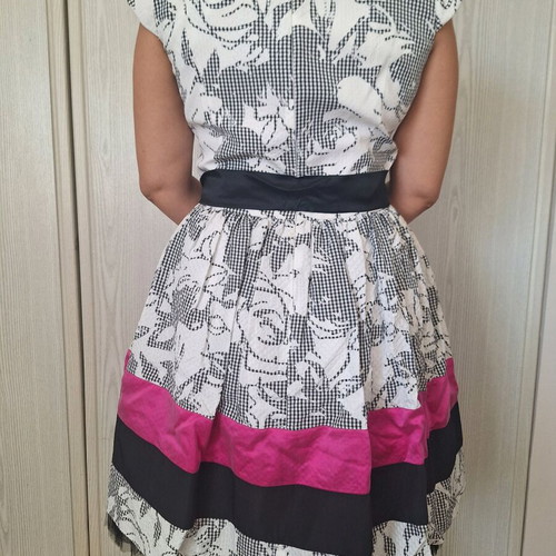 Manolo formal dress size L like new with belt