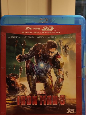 Iron Man 3D Blu-Ray like new, Spanish edition with English subtitles