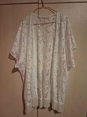 Lace kimono with fringes BSB like new, white, size L