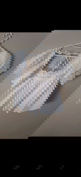 Καινουρια ρομαντική μπλουζα με δαντέλα
