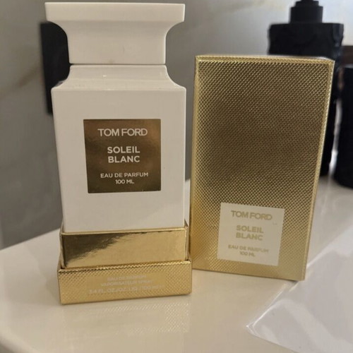 Tom Ford Soleil Blanc perfume bottle like new with box