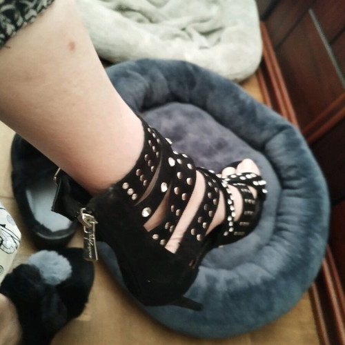 Women's sandals new size 38, black with studs and stiletto heel