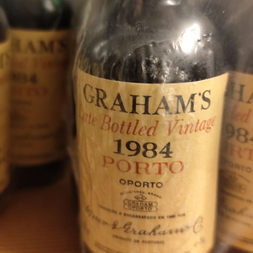 Graham's Late Bottled Vintage 1984 miniatures pack of 29, new 5cl