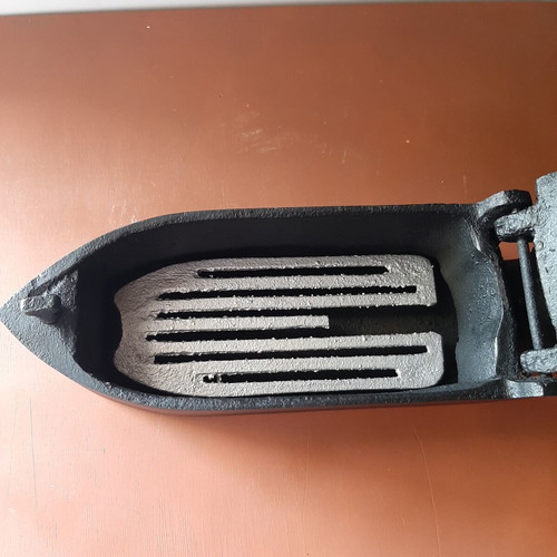 Large vintage charcoal iron "tailor's" with wooden handle