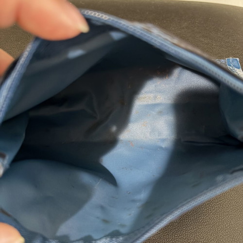 Estée Lauder blue toiletry bag like new with snake skin pattern