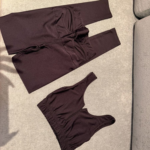 Begatti sports set like new, size Small, black