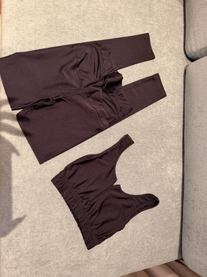 Begatti sports set like new, size Small, black