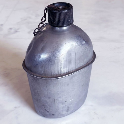 American Military Flask U.S. Army 1944 used, metal