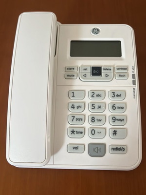 General Electric landline phone like new, white, wired