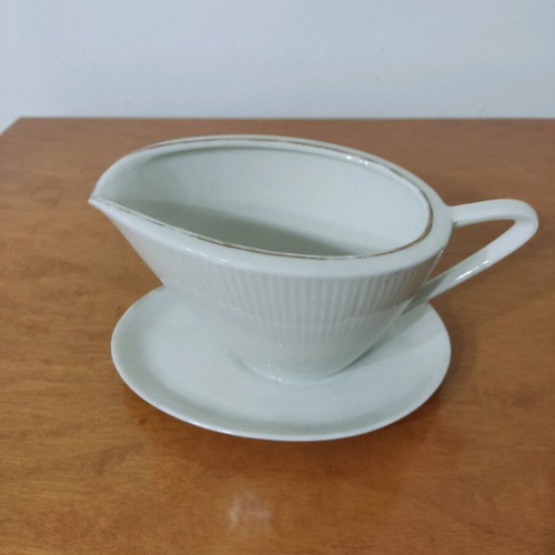 Winterling porcelain sauce boat used with gold rim