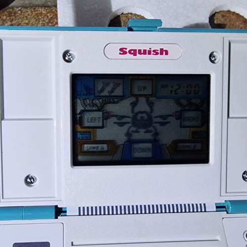 Nintendo Game & Watch Squish 1986 like new