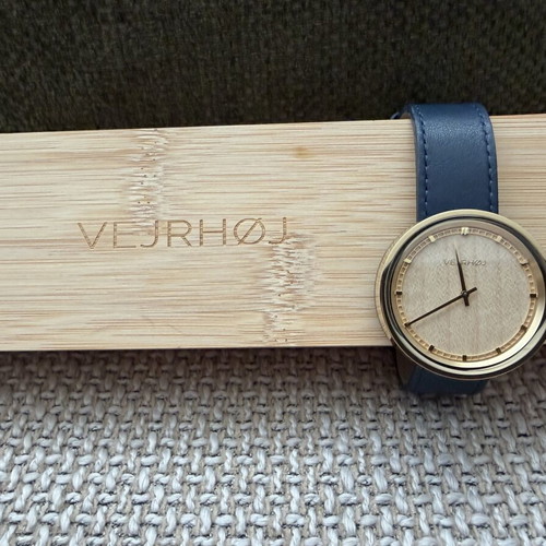 Vejrhøj Limited Edition Maple Wood Steel Watch Like New