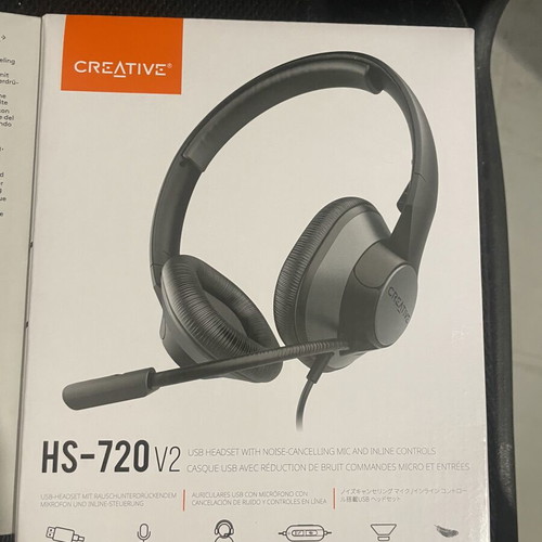 Logitech H390 and Creative HS-720 v2 headsets new, professional communication