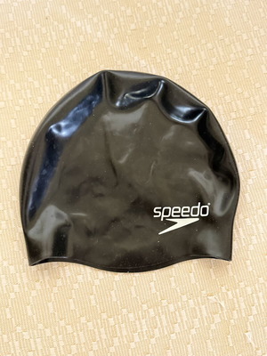 Speedo swimming cap