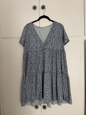 Mini dress Pull & Bear used, large, blue and white