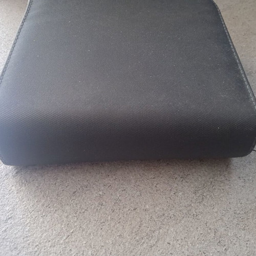 Avec CD/DVD case with 36 slots