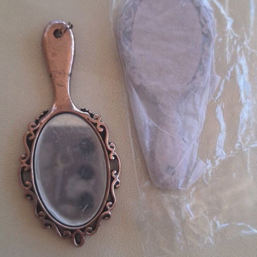 Set of 2 small mirrors for jewelry making