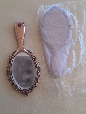 Set of 2 small mirrors for jewelry making