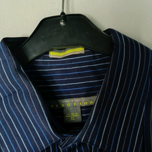 Kenneth Cole Reaction men's striped shirt XL like new, blue