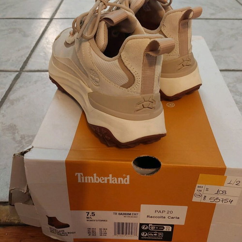Timberland sneakers size 38.5 beige like new