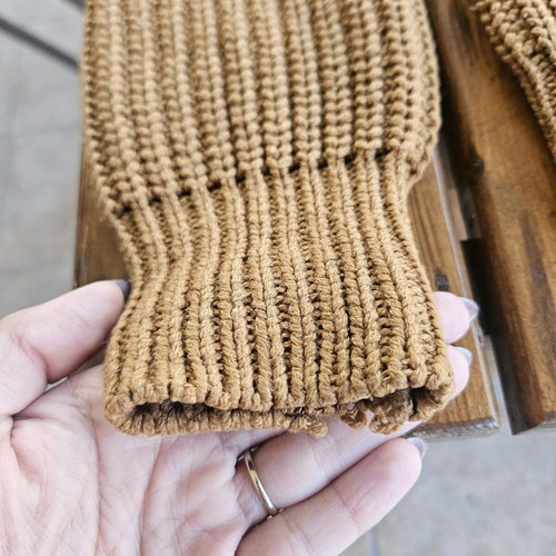 Brown pullover used, size XS