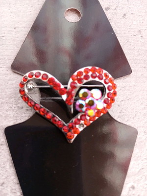 Heart pin new with rhinestones red and silver
