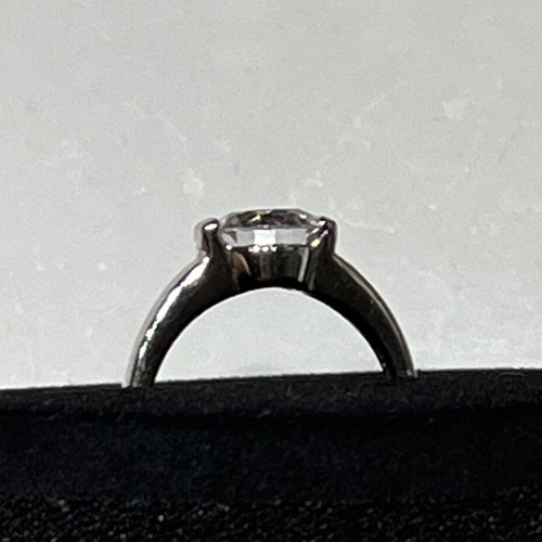 Silver solitaire ring with 1ct CZ, adjustable