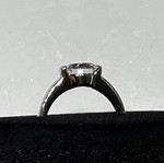 Silver solitaire ring with 1ct CZ, adjustable