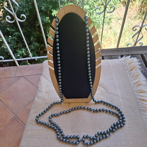 Long necklace with tourmaline beads like new, gray