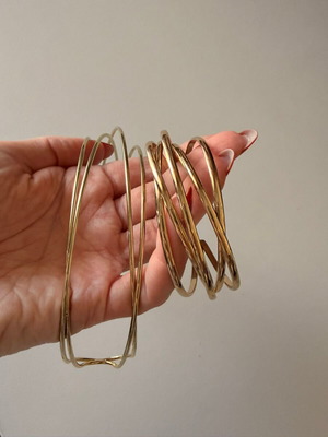H&M necklace and bracelet set like new, gold color