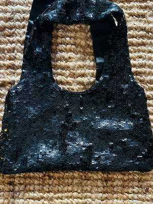 Sequin Accessorize party bag like new, black handheld