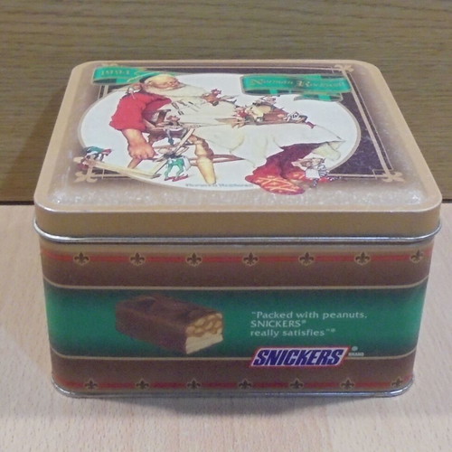 Snickers old promotional metal tin used, Christmas edition 1994