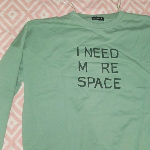 Pink Woman sweatshirt green size M used