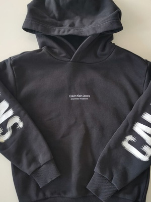 Calvin Klein sweatshirt μαύρο μεταχειρισμένο, μέγεθος 128 εκ, 8 ετών