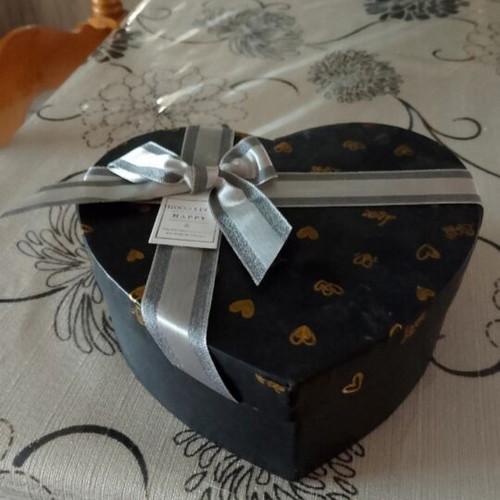 Gift box with assorted cosmetics