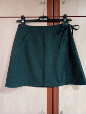 Wrap skirt dark gray like new, size S