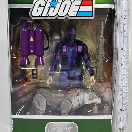 Snake Eyes Ultimates 7'' figure new with Timber