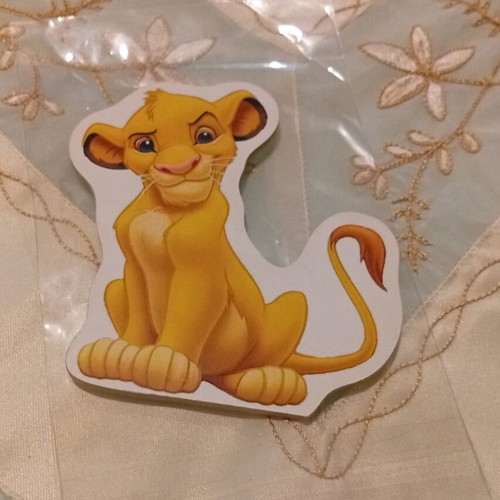 Wooden decorative magnet Simba new, 10x8cm