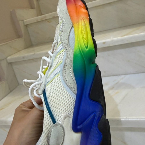 Adidas Ozweego Pride Of athletic shoes like new, multicolor, size 40.5